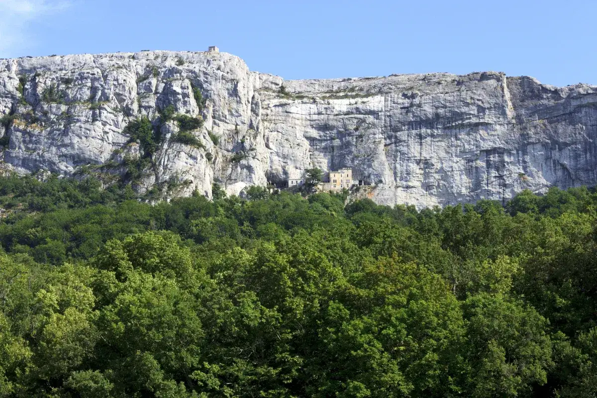 Pic de Bertagne - Randonnée en Sainte-Baume : Guide Complet