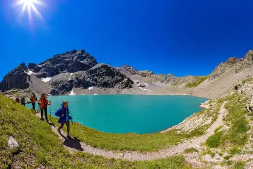 Lac d'Eychauda - Votre guide complet pour une rando réussie